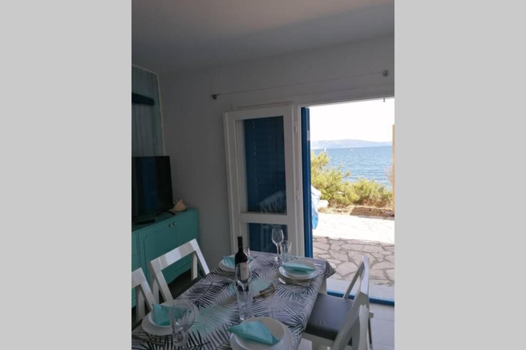 Apartment By The Sea- Santa Marina Raša 外观 照片