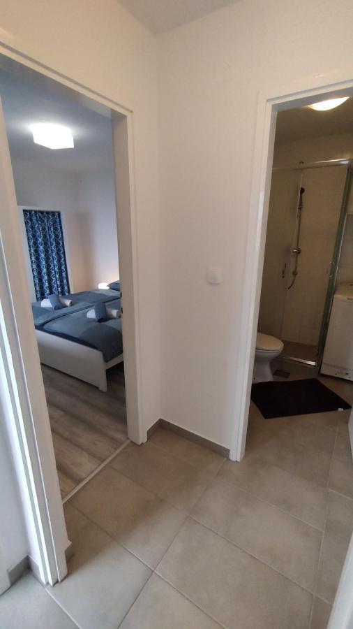 Apartment By The Sea- Santa Marina Raša 外观 照片